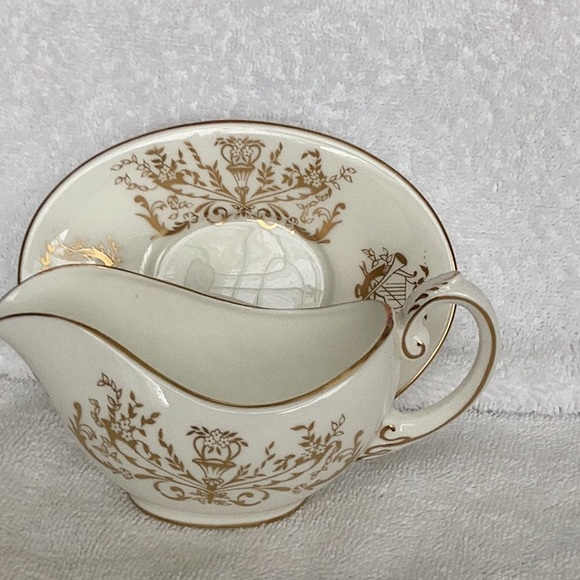 Vintage Coalport Allegro gravy server with Dish . Bone China made in England - Picture 4 of 5